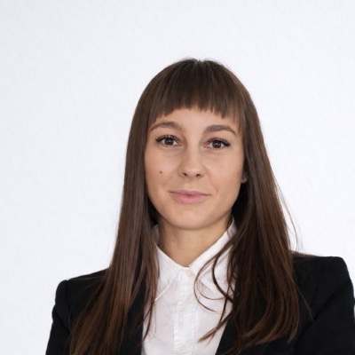 Анна Тарлаковская